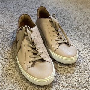 Ecco Men's Beige Leather Sneakers